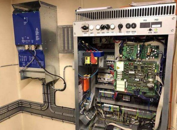 蒂森电梯mc2运行接触器是哪个