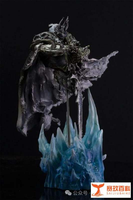 Monster《魔兽》阿尔萨斯：最具艺术感的巫妖王雕像！