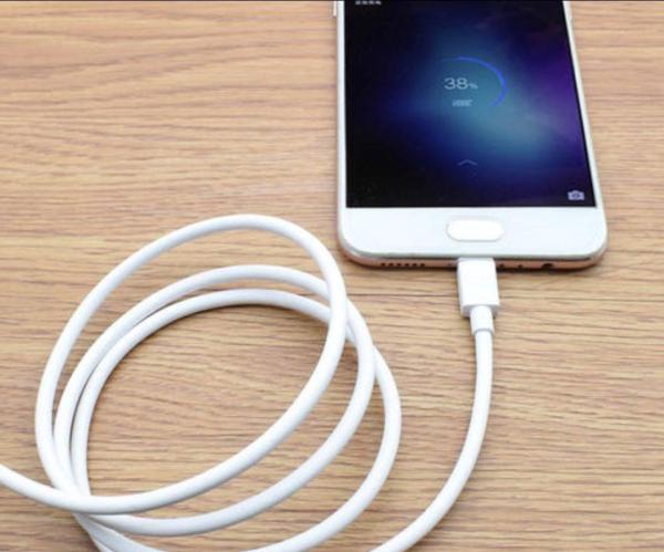 手机数据线接口发烫怎么处理