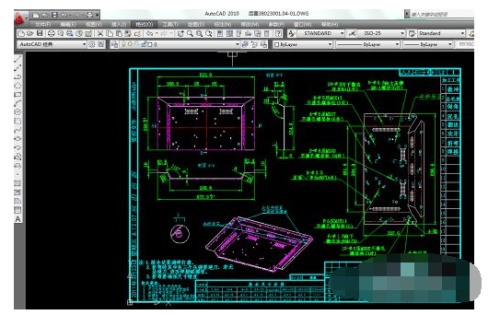 CAD打印时打印预览里怎么设置彩色和黑白显示?