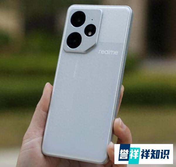 别再买高价低配的手机了！2025年这4款才是首选，口碑好性价比高