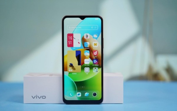vivo y35手机什么时间上市的、参数配置？