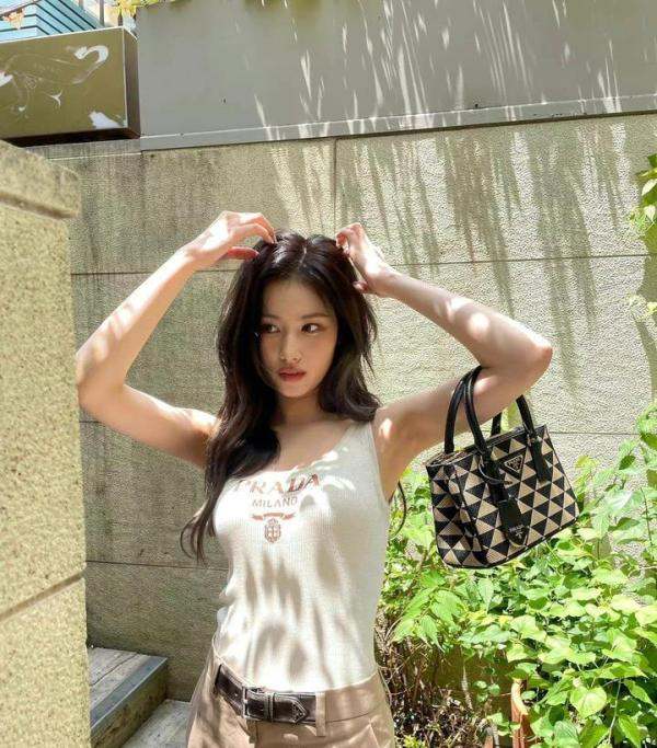 1500-2000左右性价比较高的手机有哪些，平時打王者，追剧和拍照什么的？