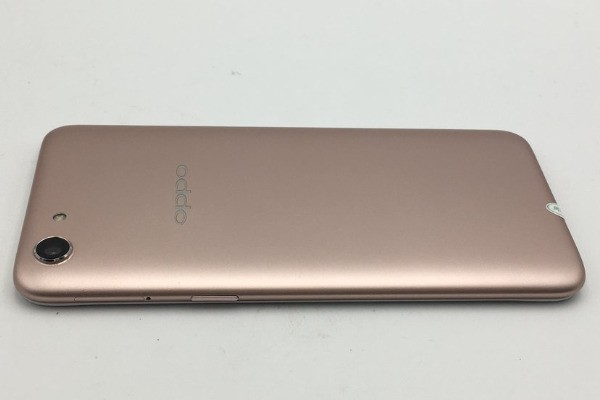 oppoa1活力版外观设计和性能配置好不好？