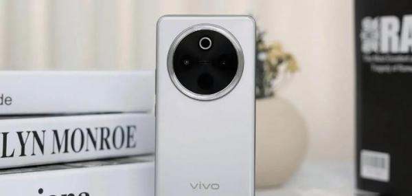 vivo Y300 Pro标价跌至新低，五星抗摔认证+6500mAh大电池