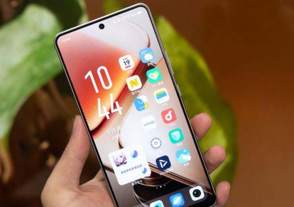 天玑9300+cpu如何？