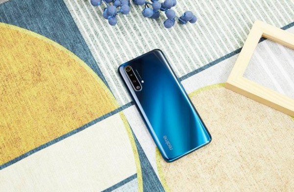 真我V30有哪些亮点？