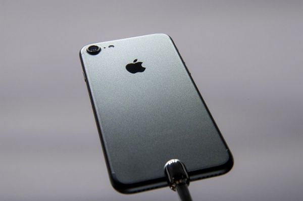 骁龙处理器和苹果的处理器相較，哪个更强？