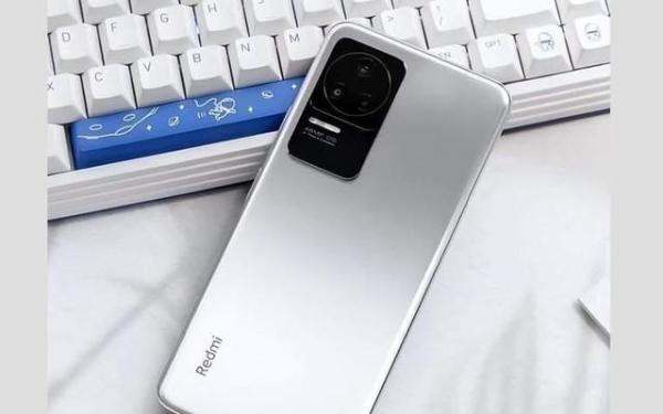 Redmi K50 Ultra大曝光：骁龙8+旗舰 屏下指纹解锁