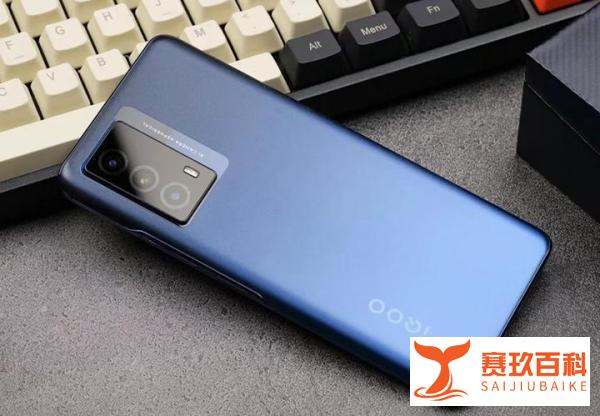 iQOO 5这手机的续航好不好，够用一天吗？