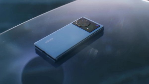 vivo首款折叠屏手机X Fold正式发布，该款手机采用了哪些新技术？