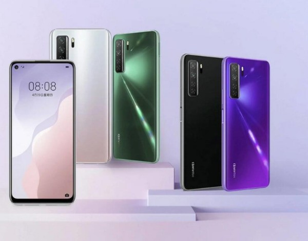 3000左右推荐买什么华为手机比较好？