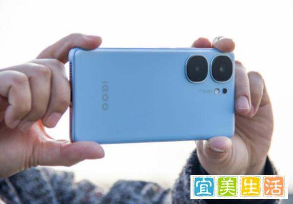 iQOO Neo9，骁龙8Gen2+120W速充，16GB+512GB仅2262元