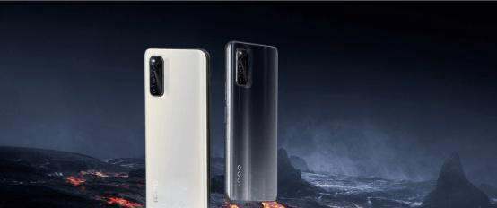 iqoo哪款lcd手机方便使用