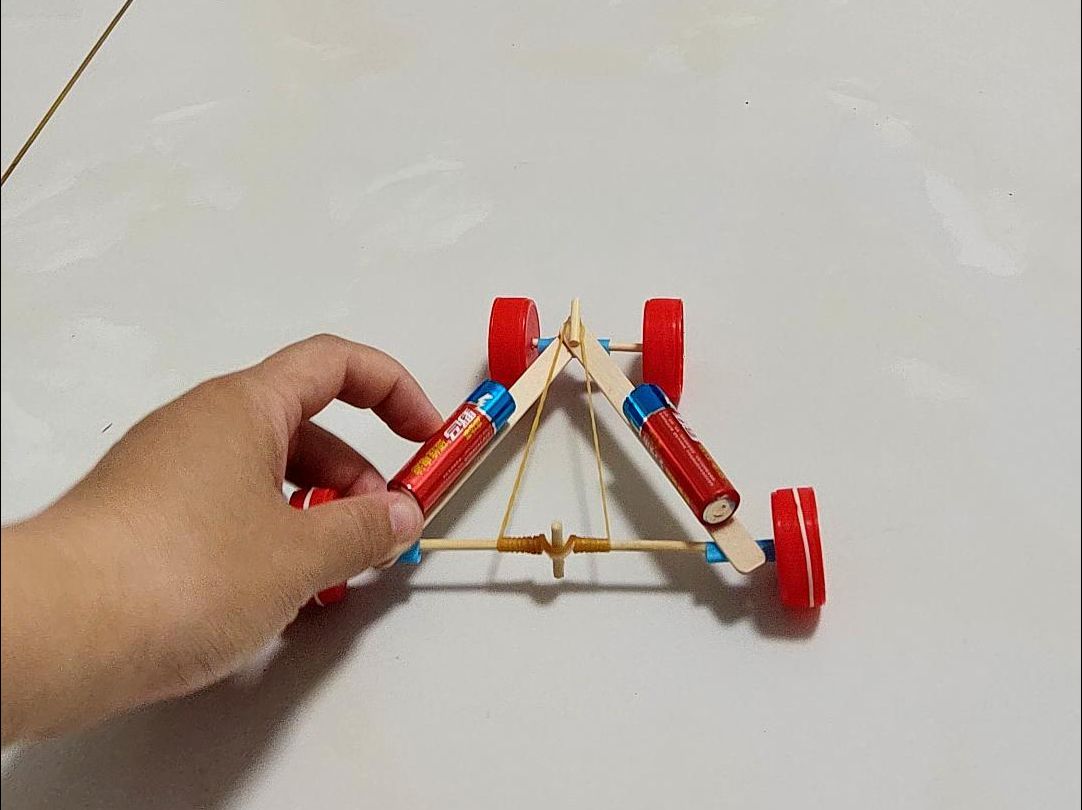 怎样做橡皮筋动力的飞机?