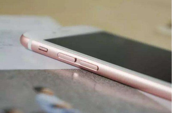 手机的开机键坏了，又不小心关机了，肿么强制开机 20