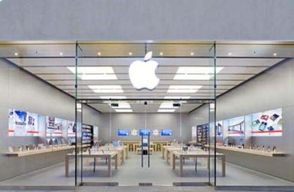 大更新没跑了 英国苹果店提前一年为iPhone 15出售做准备