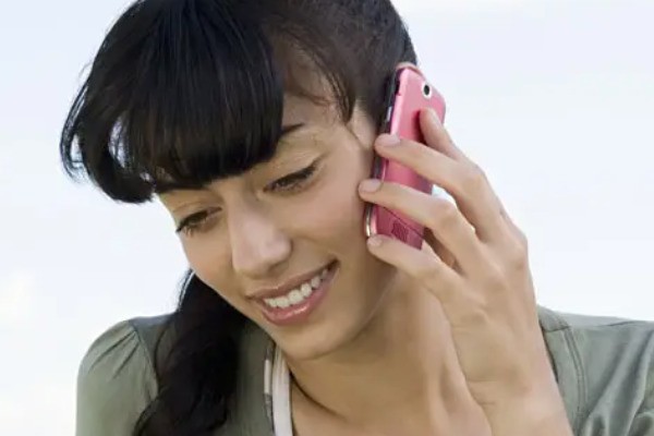 手机打电话没声音怎么处理？