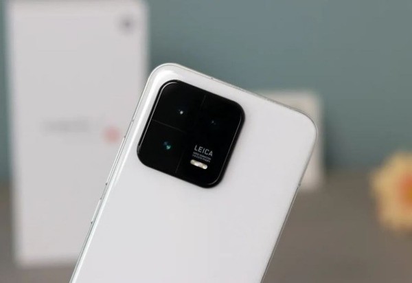 小米14屏幕是哪个厂家的