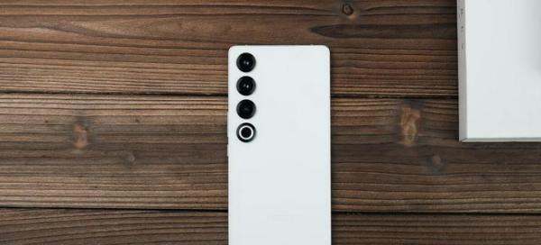 魅族突然发布新机，骁龙8Gen3+2K屏+IP68+5000万三摄，标价感人