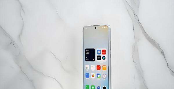 从3399元降至2289元，16G+512G+骁龙8Gen2，被忽视的最美直屏旗舰