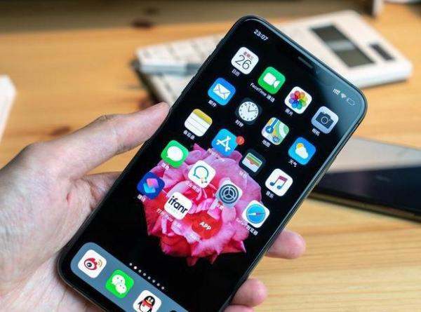 支持5G的iPhone或将2020年发布，比android手机晚一年？5G手机来袭？