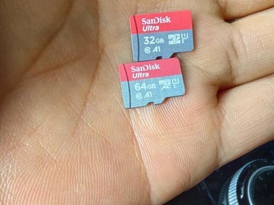  Can I insert a mobile phone card in the TF card slot?