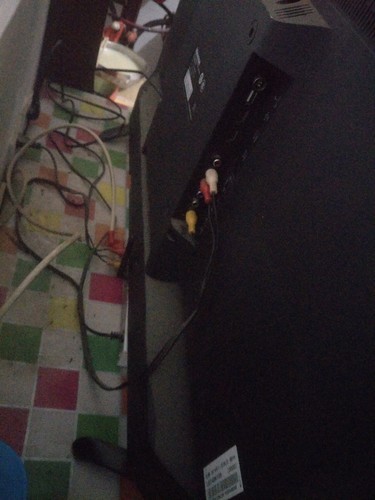 怎样才能实现 一个无线键盘和两个接收器连接