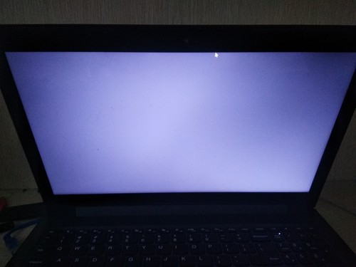 电脑突然这样,任务管理器打不开,开机按F8也没