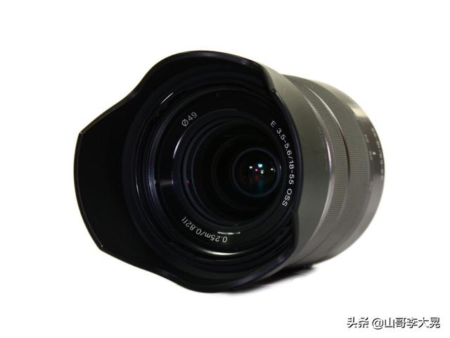  How is the camera shooting effect of Canon 90D? I can't afford to buy expensive lenses. I heard that the camera lens of Canon 90D is not good?