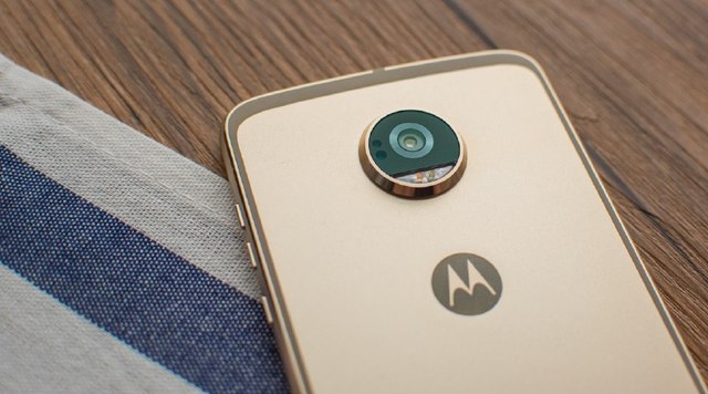 Moto Z2 Play竟然在这方面超过了iPhone7！