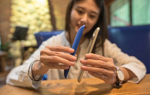 华为Mate9与摩托罗拉z2哪个好