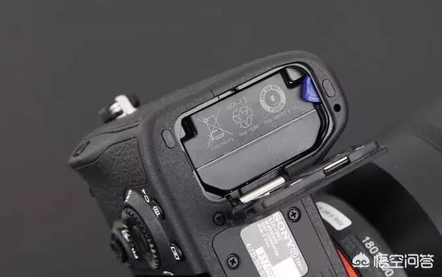 SONY微单a7r3电池发热是怎么回事?