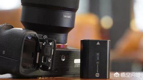 SONY微单a7r3电池发热是怎么回事?