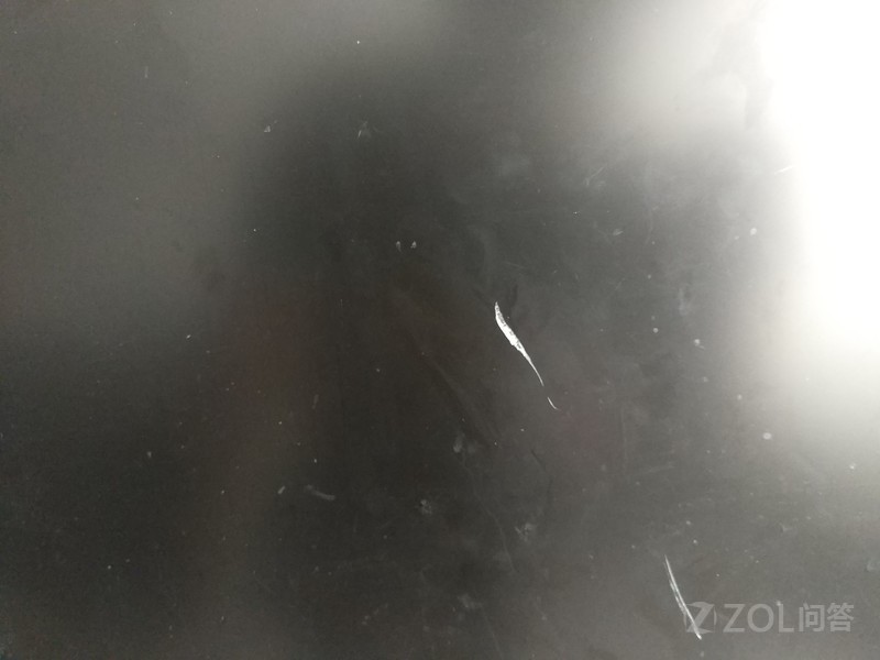 联想一体机屏幕坏了,换要多少钱?